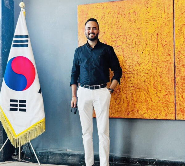 shritik founder dr. vikas-sharma